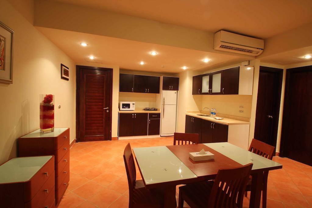 Porto Marina Apartments Powered By Amer-Group エル・アラメイン エクステリア 写真