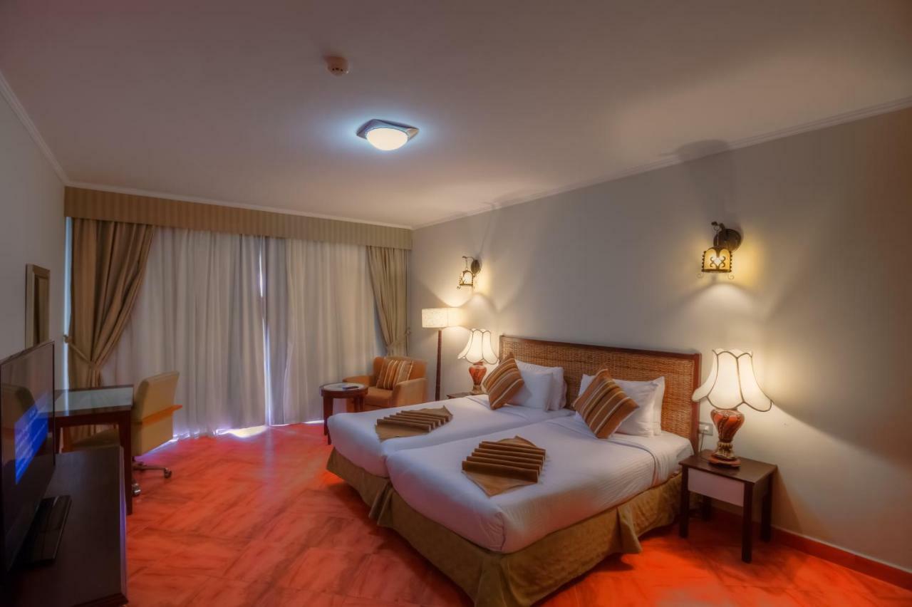 Porto Marina Apartments Powered By Amer-Group エル・アラメイン エクステリア 写真