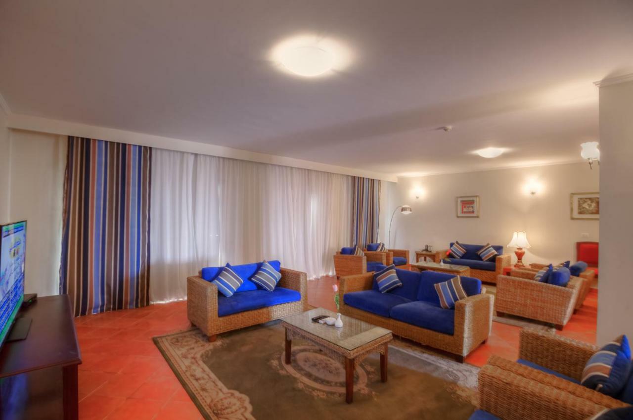 Porto Marina Apartments Powered By Amer-Group エル・アラメイン エクステリア 写真